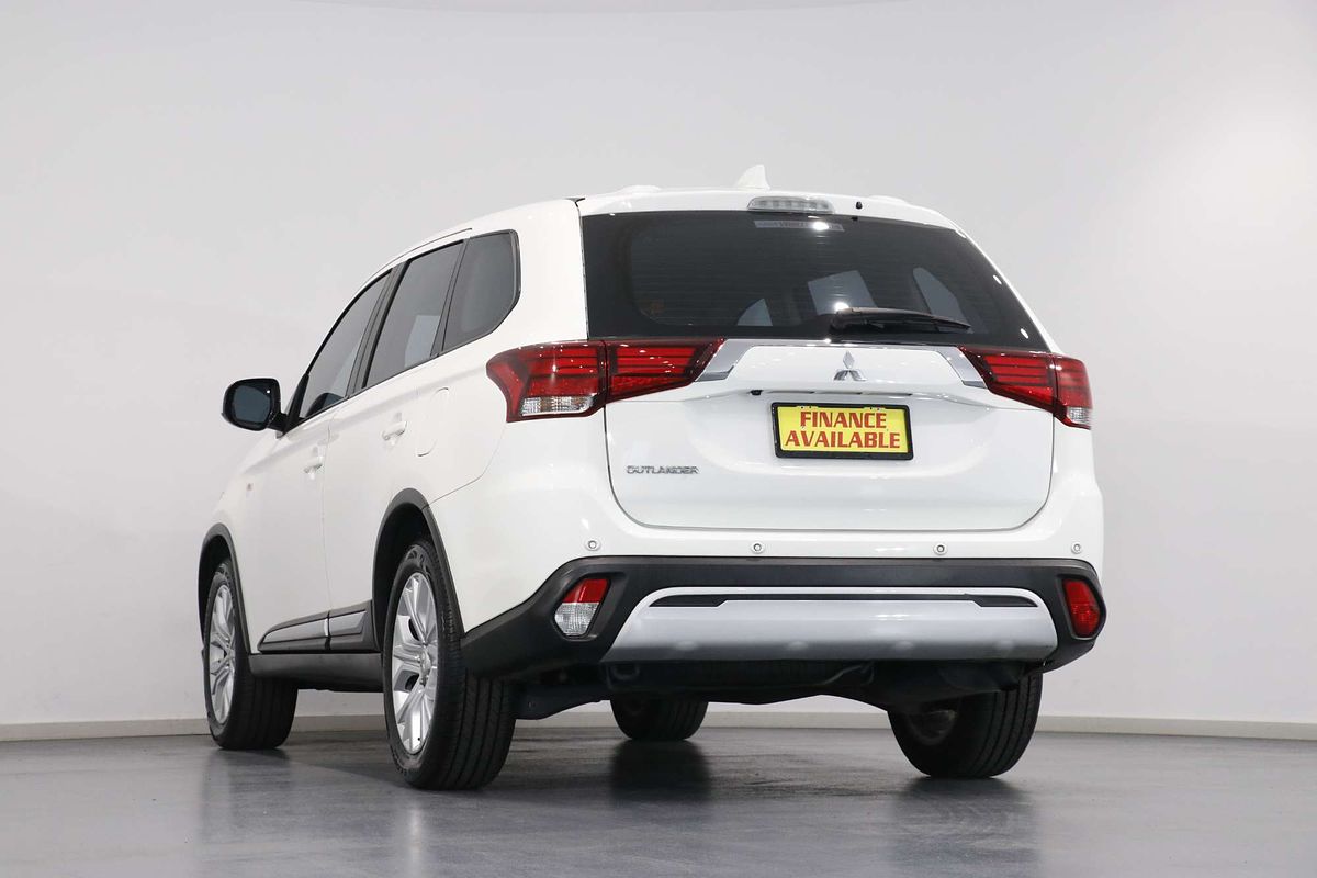 2021 Mitsubishi Outlander ES ZL