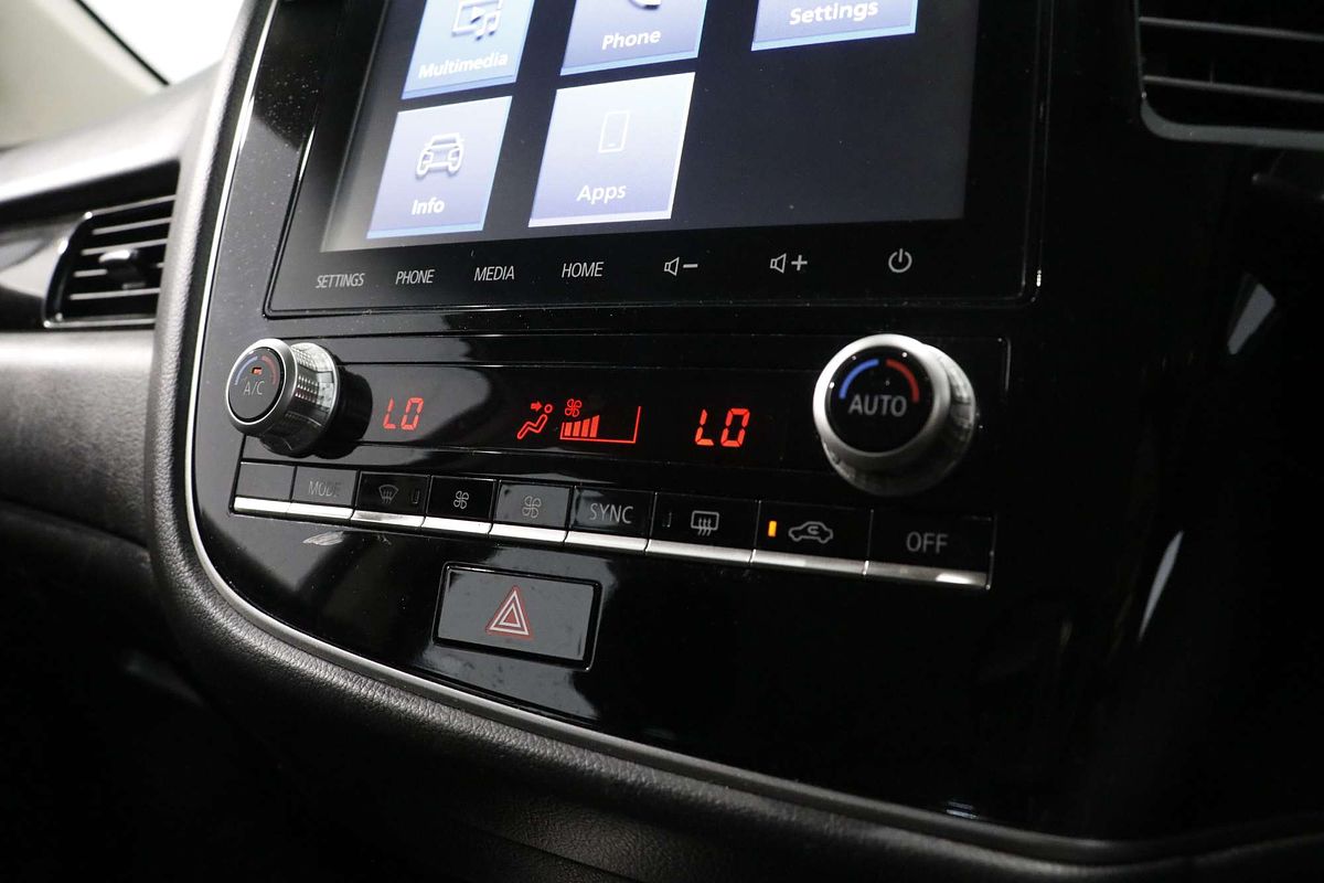 2021 Mitsubishi Outlander ES ZL