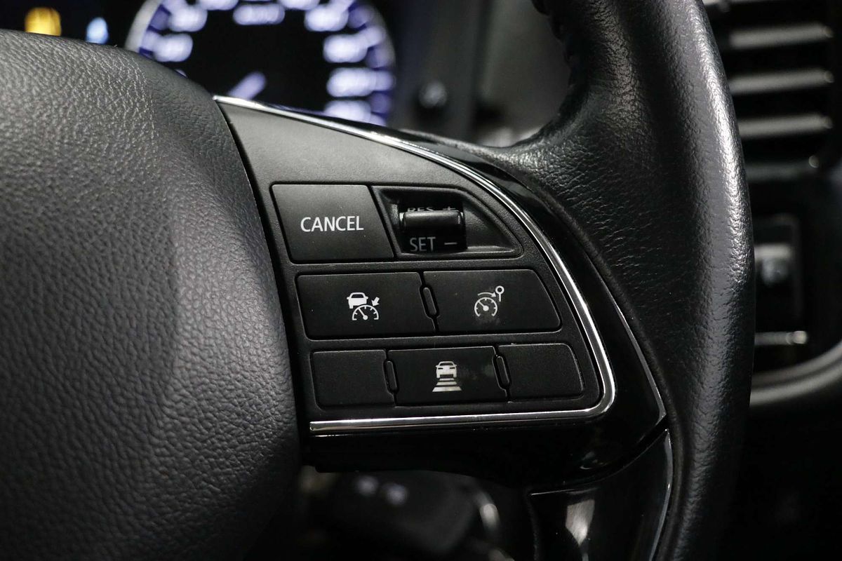 2021 Mitsubishi Outlander ES ZL