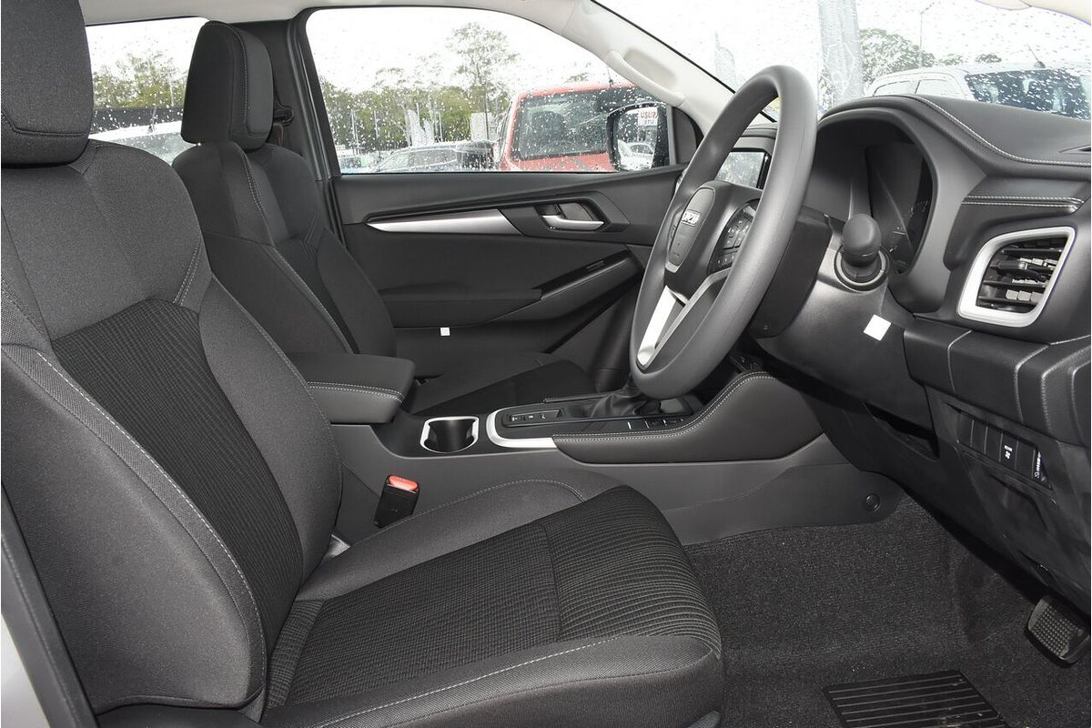 2025 Isuzu MU-X LS-M