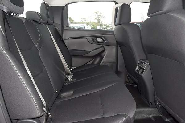 2025 Isuzu D-MAX SX High Ride Rear Wheel Drive