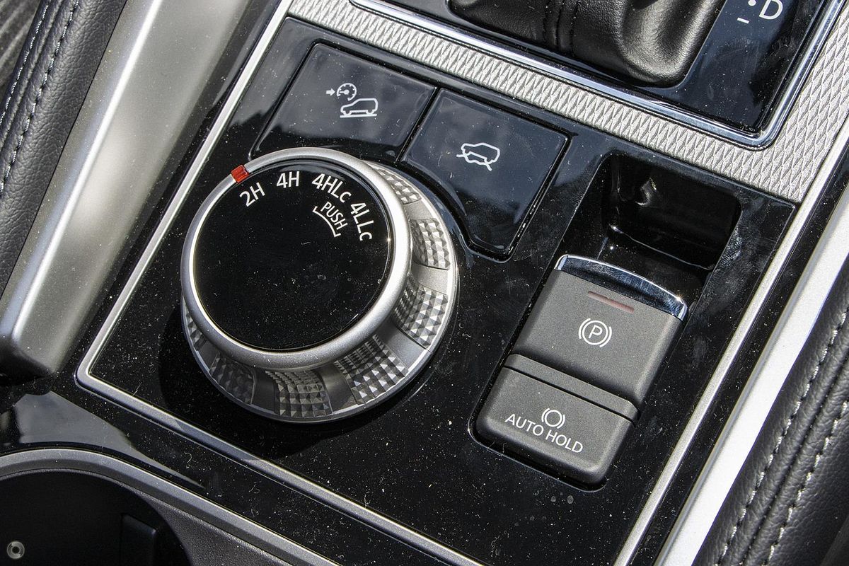 2024 Mitsubishi Pajero Sport GLS QG