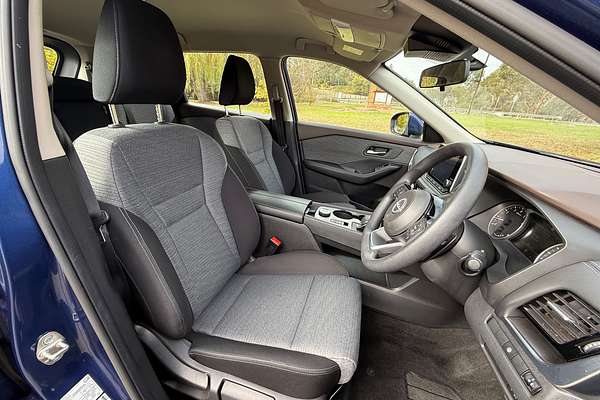 2023 Nissan X-TRAIL ST T33