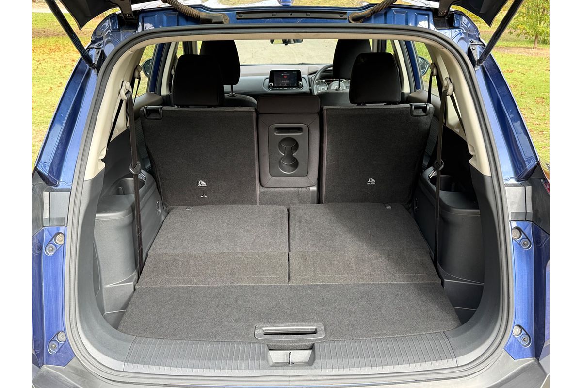 2023 Nissan X-TRAIL ST T33
