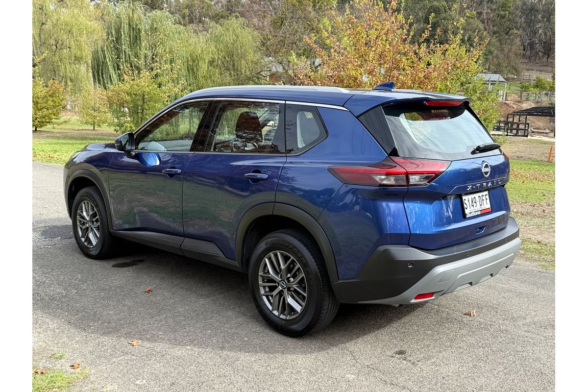 2023 Nissan X-TRAIL ST T33