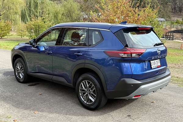 2023 Nissan X-TRAIL ST T33