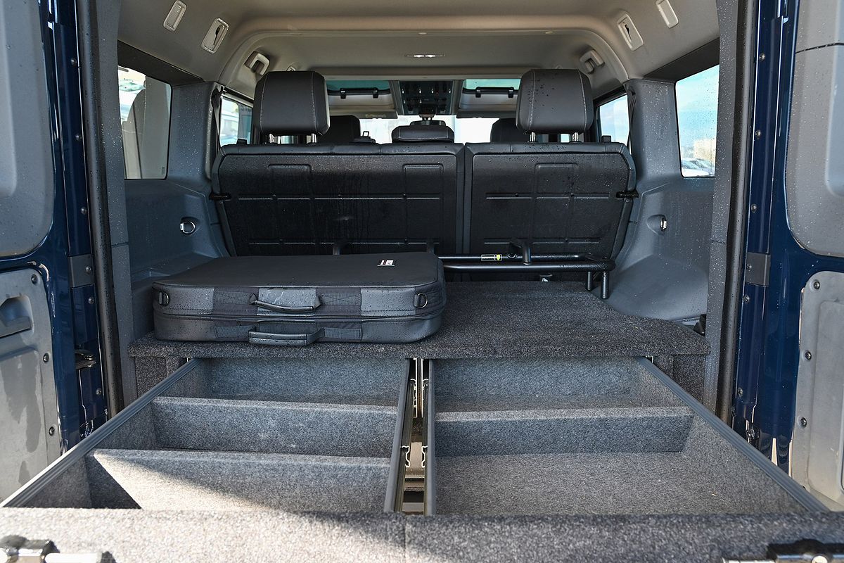 2023 INEOS Grenadier Station Wagon Fieldmaster Edition