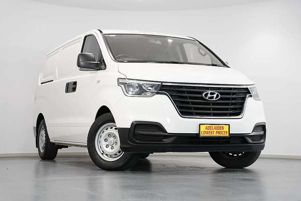 2019 Hyundai iLoad  TQ4