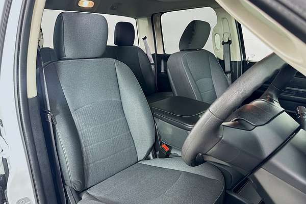 2022 RAM 1500 EXPRESS RAMBOX DS MY22 4X4