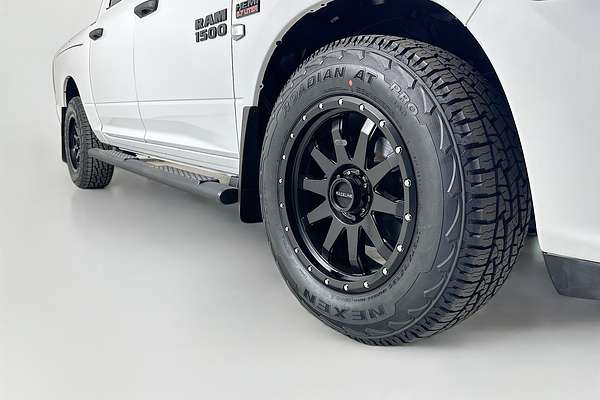2022 RAM 1500 EXPRESS RAMBOX DS MY22 4X4