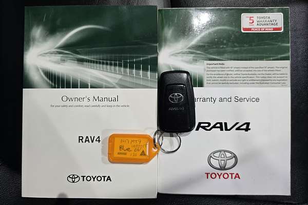 2019 Toyota RAV4 Cruiser MXAA52R
