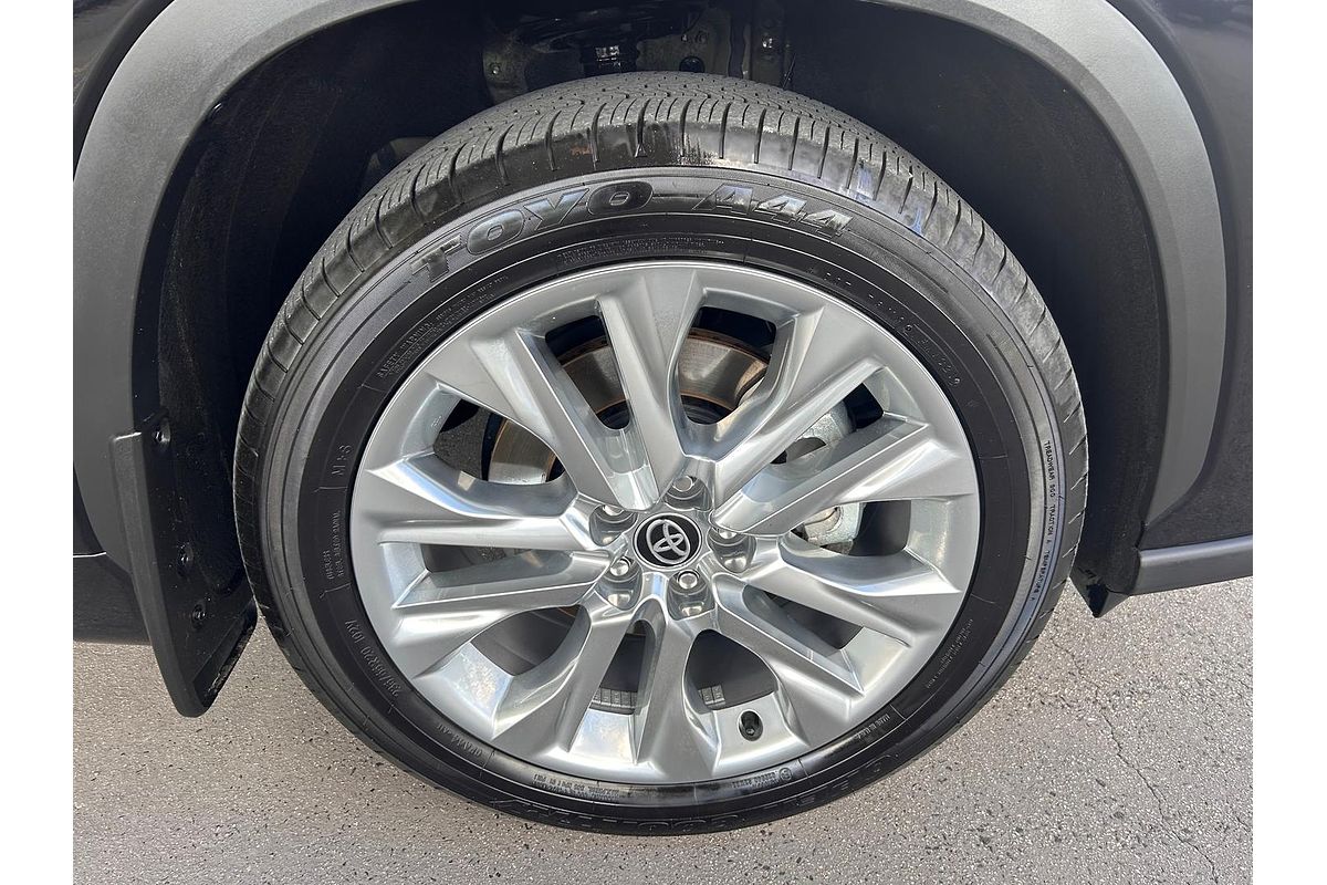 2021 Toyota Kluger Grande AXUH78R