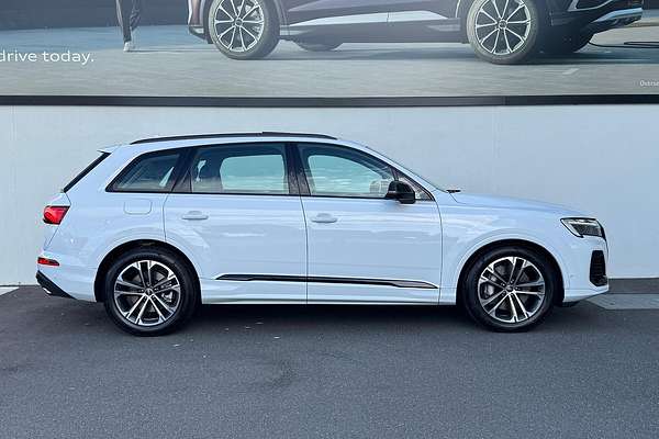 2024 Audi Q7 45 TFSI 4M