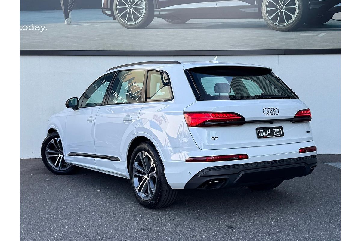 2024 Audi Q7 45 TFSI 4M
