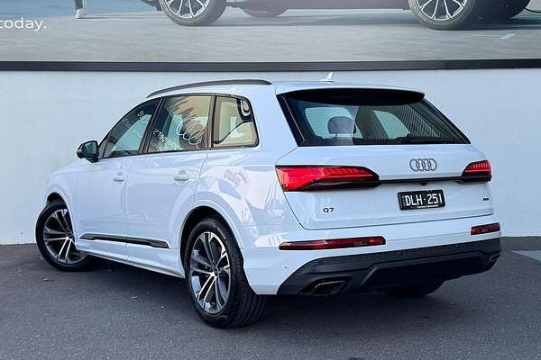 2024 Audi Q7 45 TFSI 4M