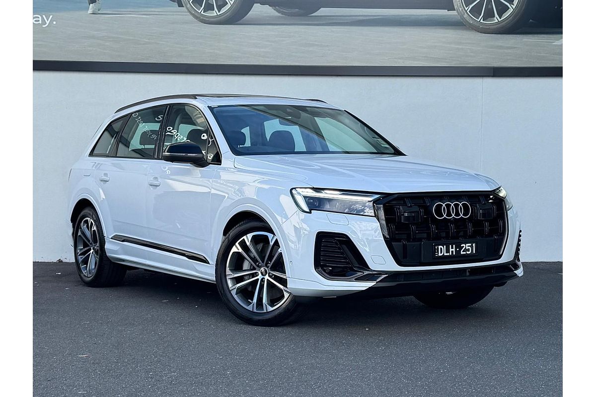 2024 Audi Q7 45 TFSI 4M