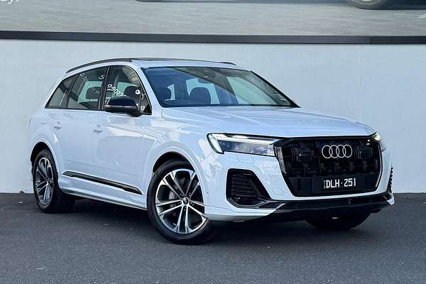 2024 Audi Q7 45 TFSI 4M