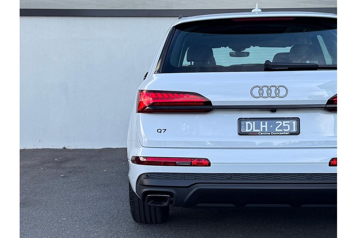 2024 Audi Q7 45 TFSI 4M