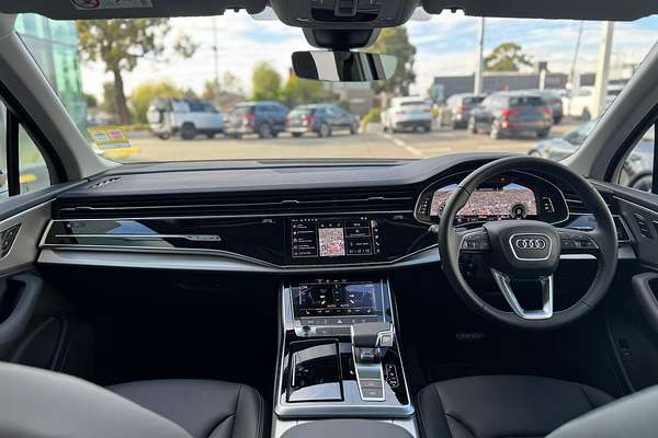 2024 Audi Q7 45 TFSI 4M
