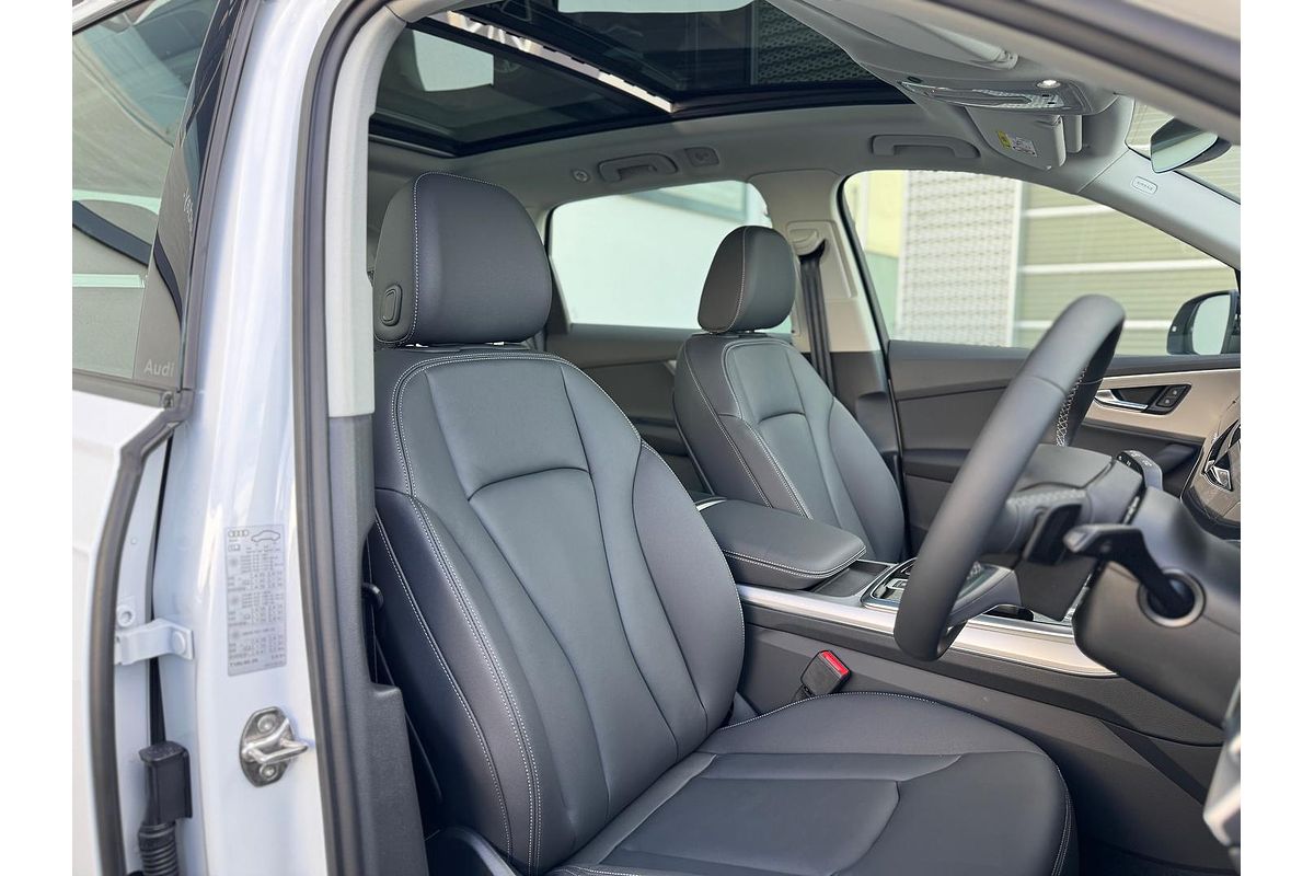 2024 Audi Q7 45 TFSI 4M