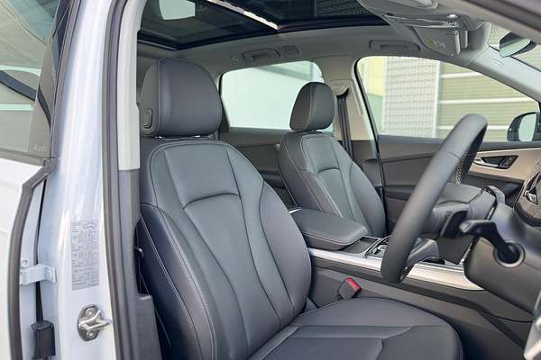 2024 Audi Q7 45 TFSI 4M