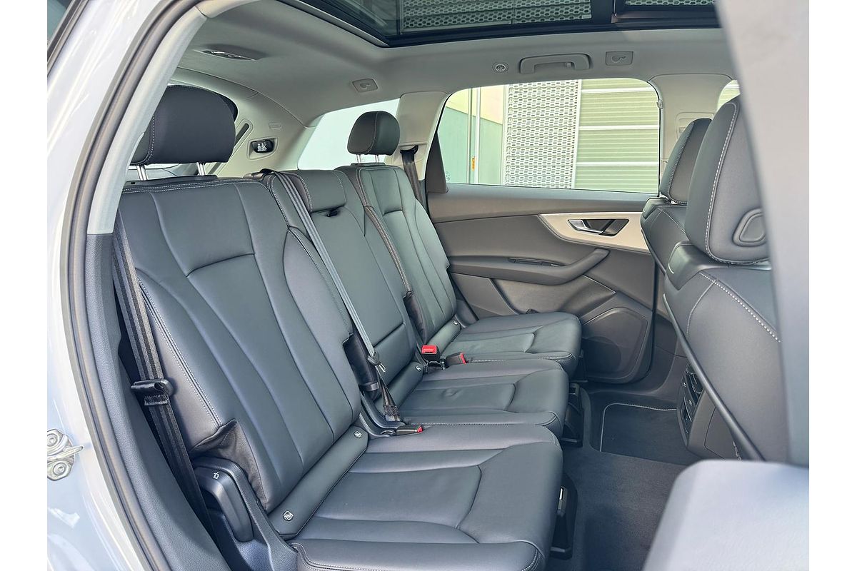 2024 Audi Q7 45 TFSI 4M