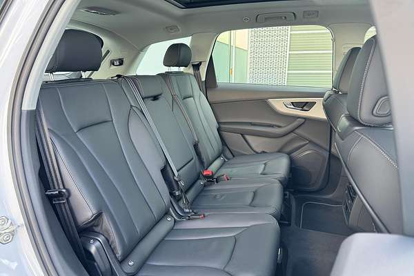 2024 Audi Q7 45 TFSI 4M