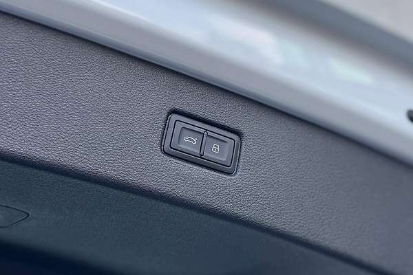 2024 Audi Q7 45 TFSI 4M