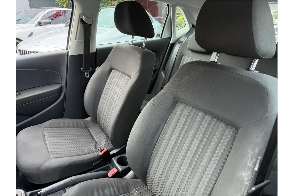 2015 Volkswagen Polo 66TSI Trendline 6R