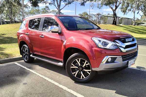 2021 Isuzu MU-X LS-T
