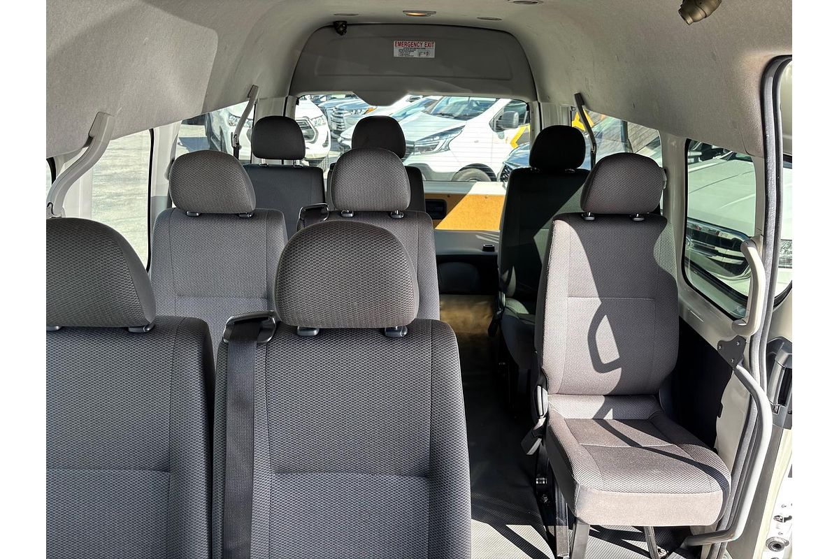 2017 Toyota Hiace Commuter KDH223R