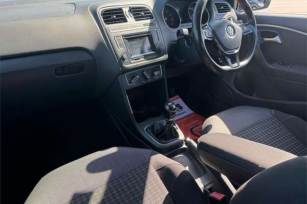 2014 Volkswagen POLO 81 TSI COMFORTLINE 6R MY15