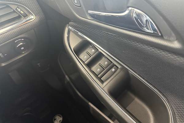 2017 Holden Astra LT BL