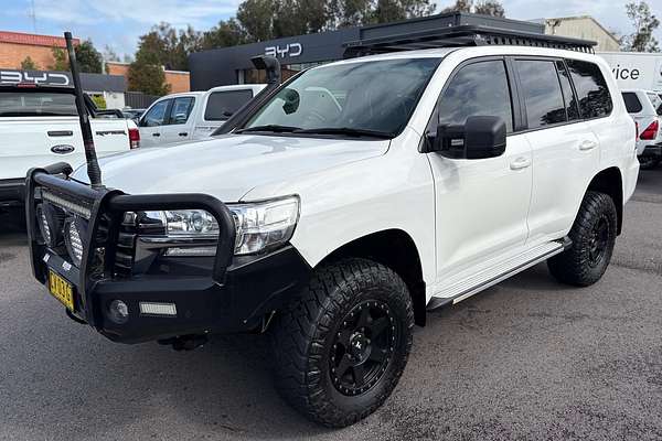 2017 Toyota Landcruiser GXL VDJ200R