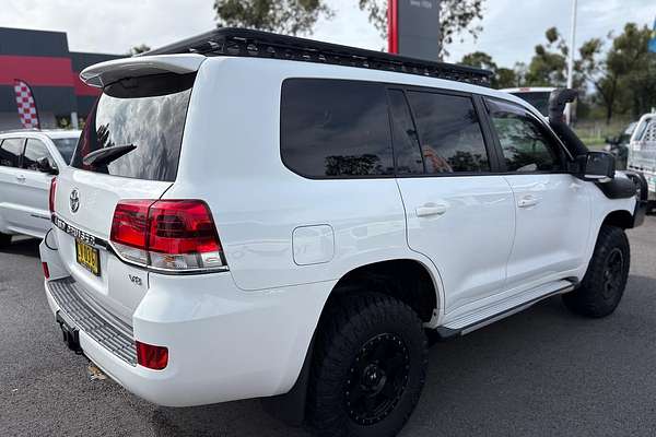 2017 Toyota Landcruiser GXL VDJ200R