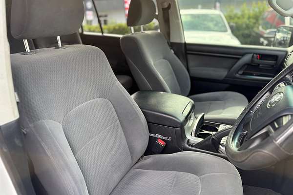 2017 Toyota Landcruiser GXL VDJ200R