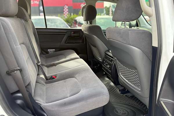 2017 Toyota Landcruiser GXL VDJ200R