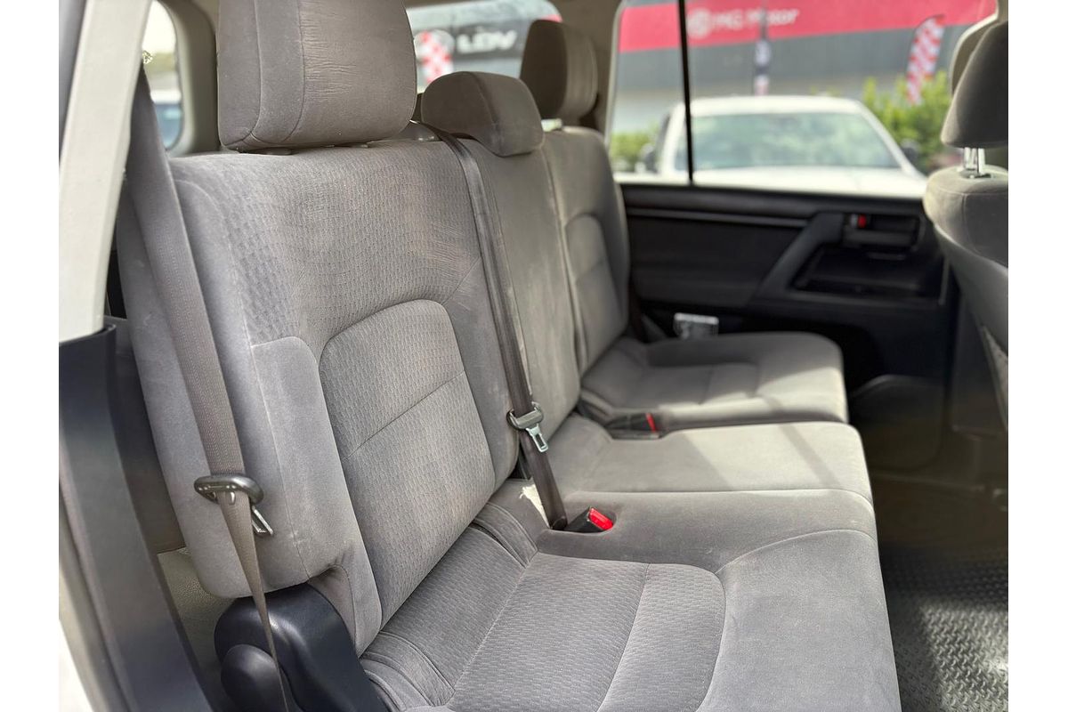 2017 Toyota Landcruiser GXL VDJ200R