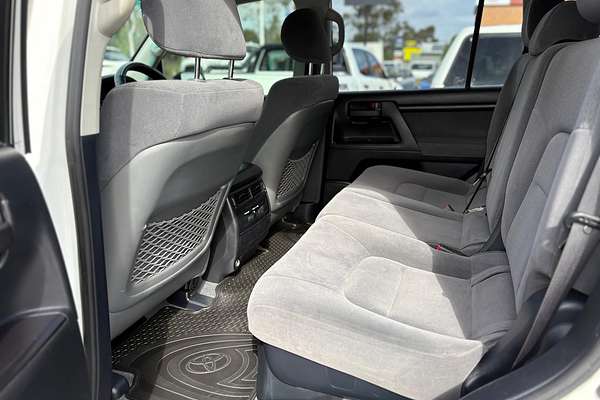 2017 Toyota Landcruiser GXL VDJ200R