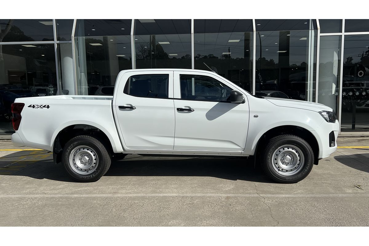 2025 Isuzu D-MAX SX 4X4