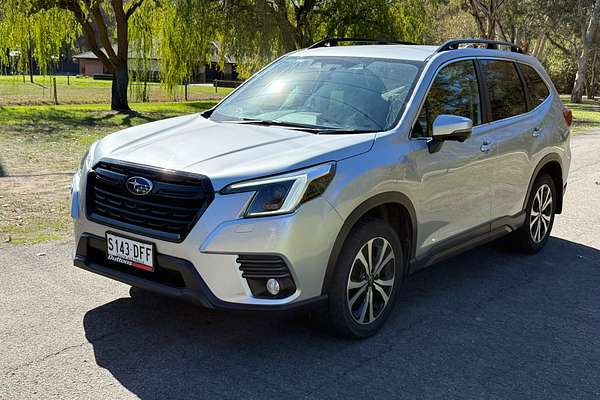 2021 Subaru Forester 2.5i Premium S5