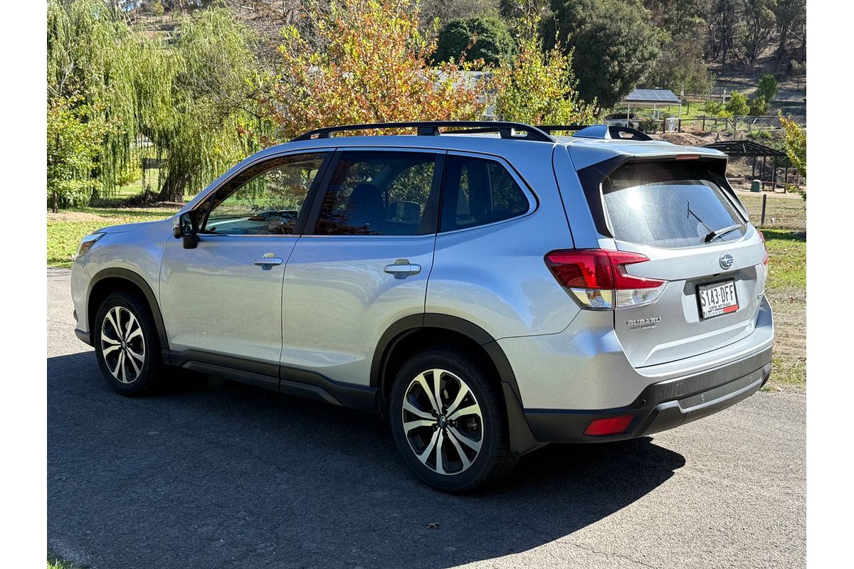 2021 Subaru Forester 2.5i Premium S5