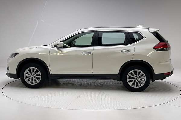 2022 Nissan X-TRAIL ST T32