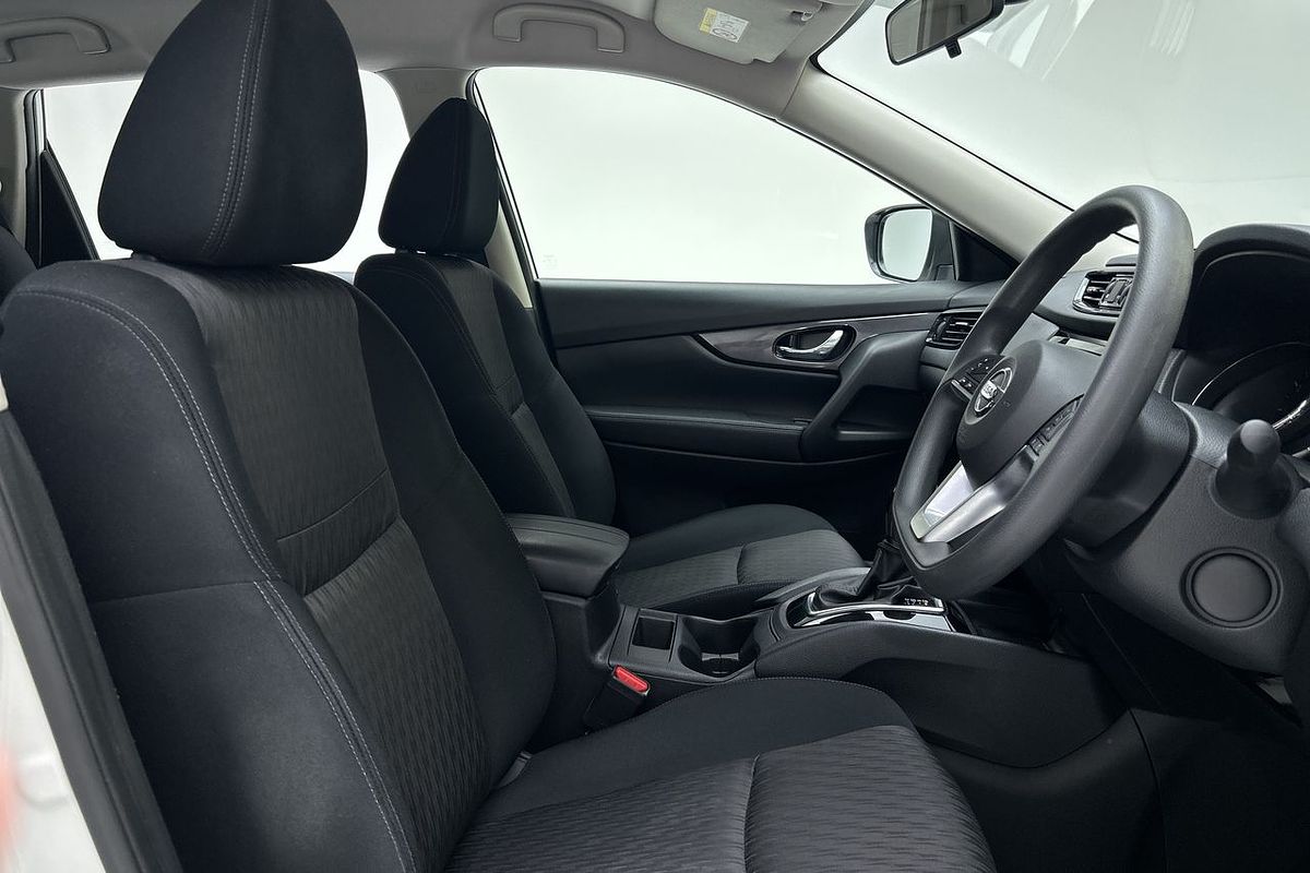 2022 Nissan X-TRAIL ST T32