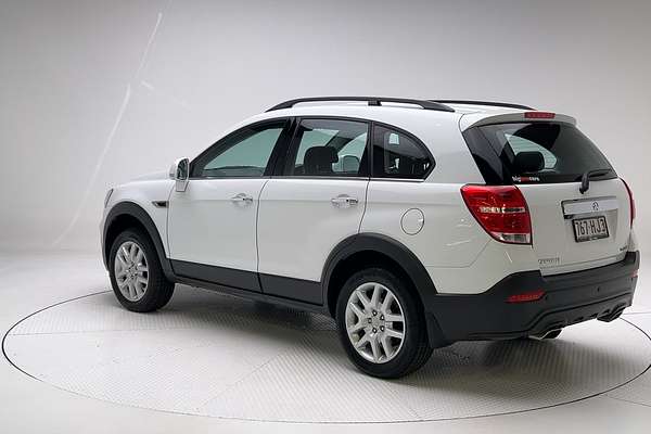 2017 Holden Captiva Active CG thumb-5