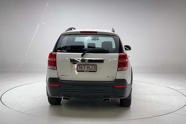 2017 Holden Captiva Active CG thumb-6