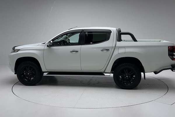 2020 Mitsubishi Triton GLS MR 4X4