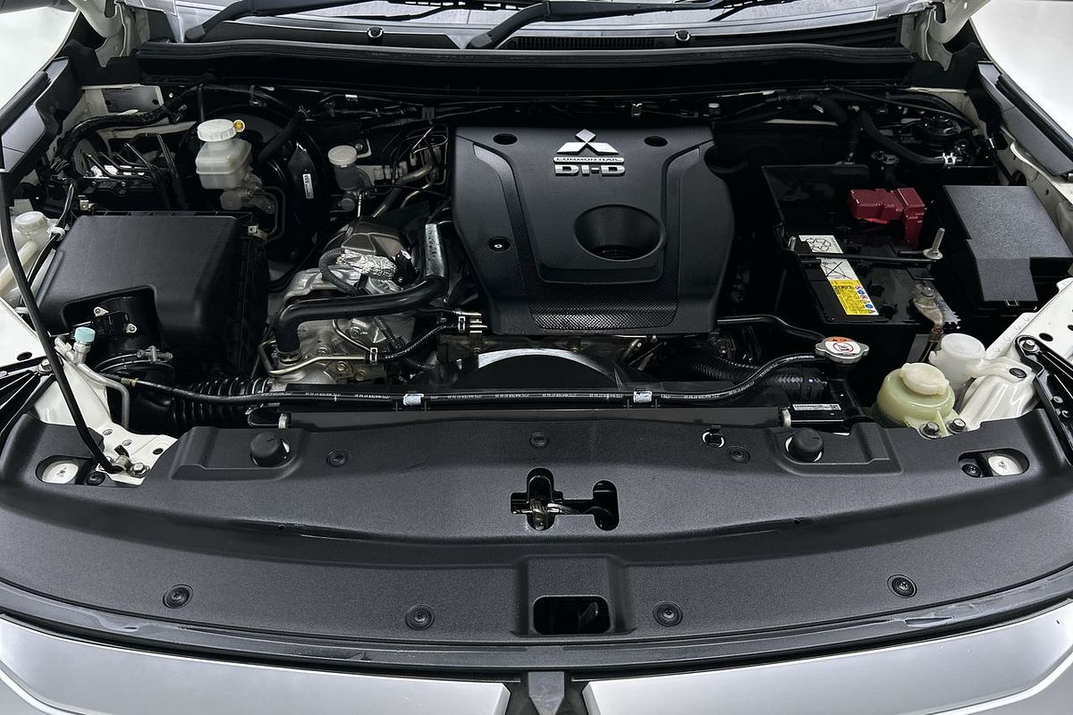 2020 Mitsubishi Triton GLS MR 4X4