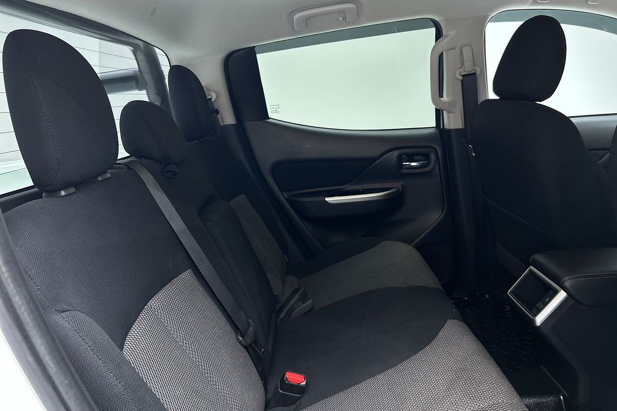 2020 Mitsubishi Triton GLS MR 4X4