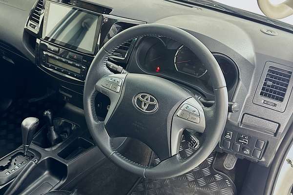 2014 Toyota Hilux SR5 KUN26R 4X4